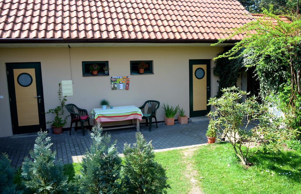 Penzion04 Hotel Trebon Ngoại thất bức ảnh